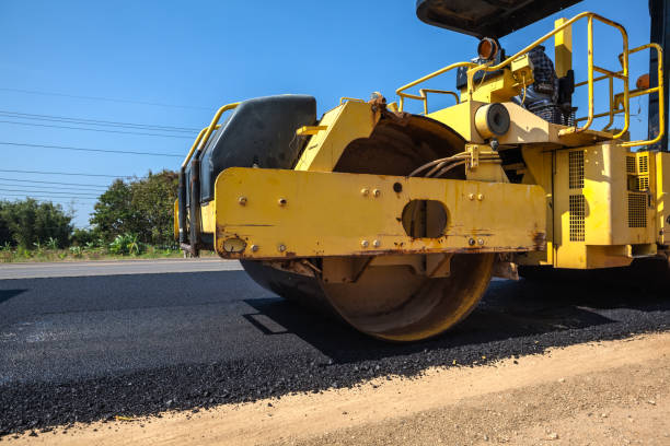 Best Commercial Driveway Pavers  in Acushnet Center, MA